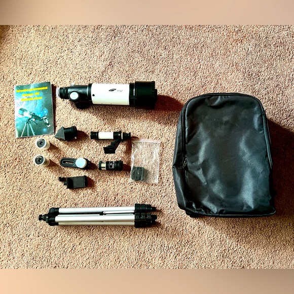 AstroMaster 70AZ 70MM Telescope For Beginners - Picture 1 of 2